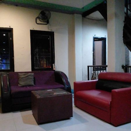 Hotel Alifah 1 Syariah Rawabokor Dua エクステリア 写真