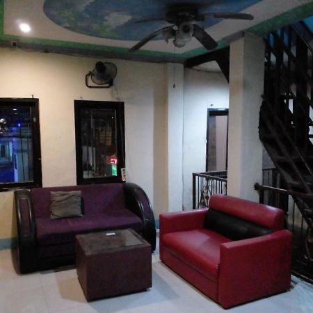 Hotel Alifah 1 Syariah Rawabokor Dua エクステリア 写真