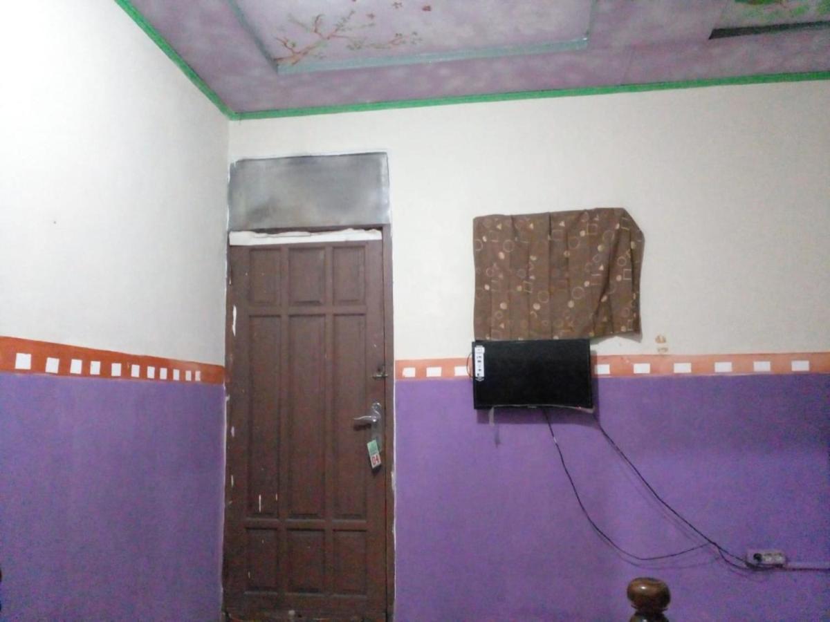 Hotel Alifah 1 Syariah Rawabokor Dua エクステリア 写真