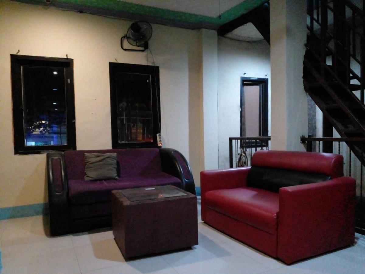 Hotel Alifah 1 Syariah Rawabokor Dua エクステリア 写真